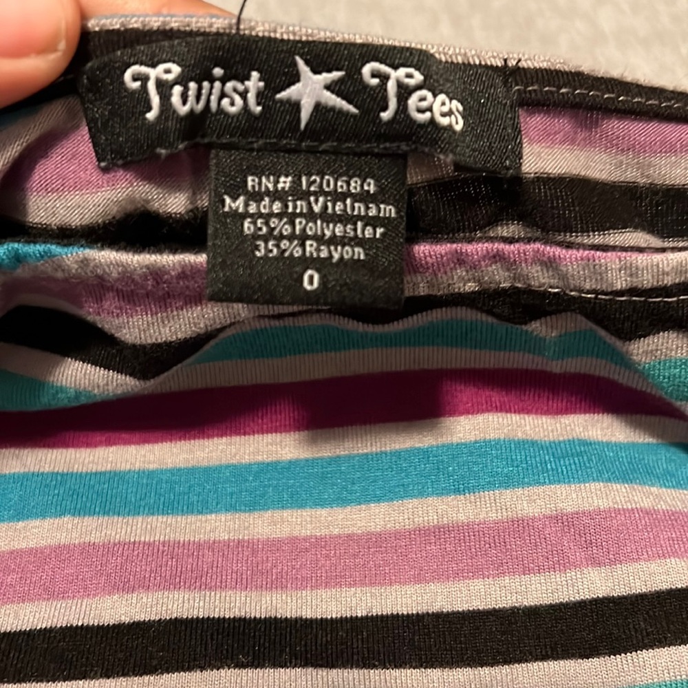 One shoulder plus size top - Picture 2 of 2